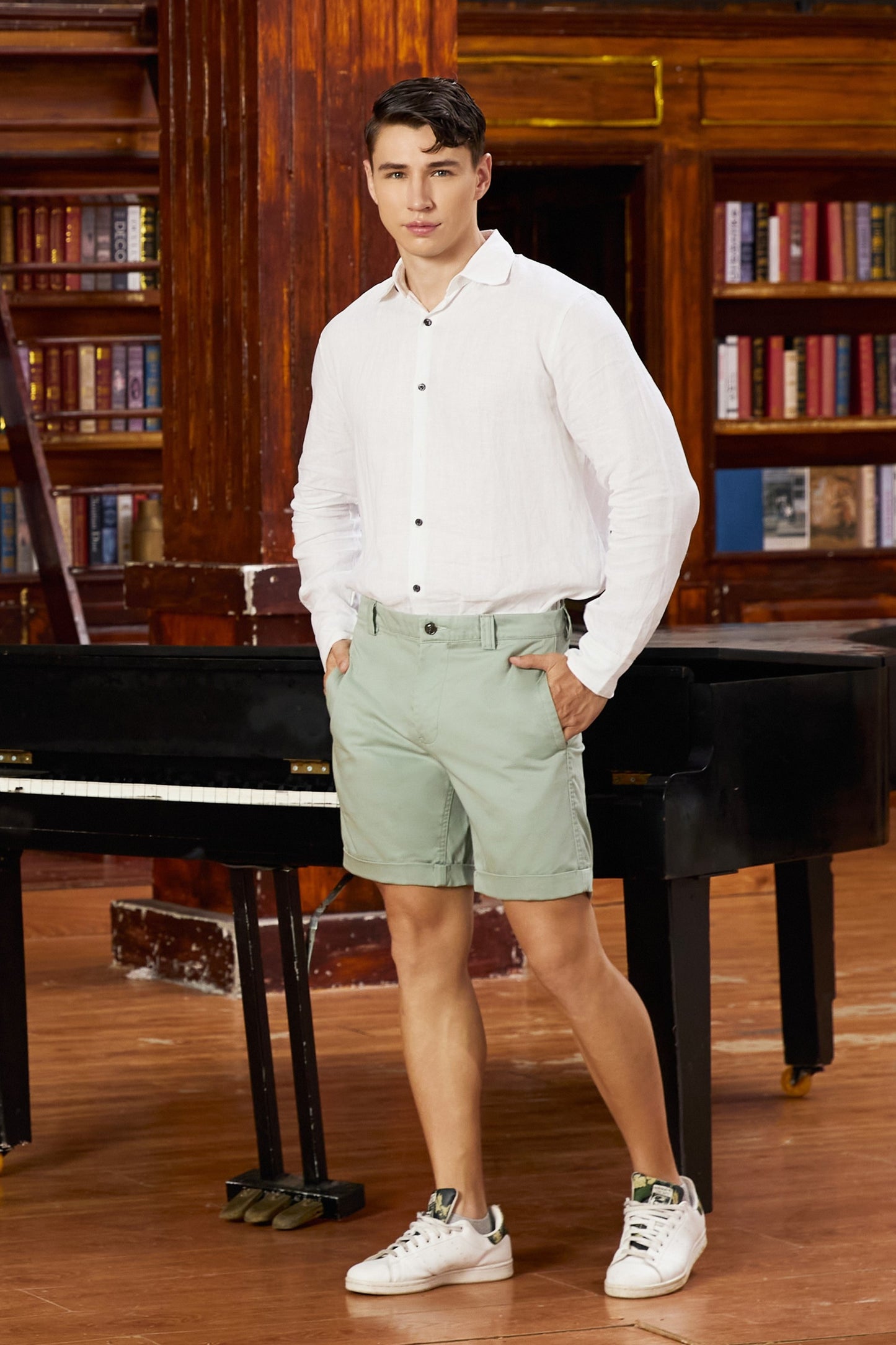 Krasiv Men's Chino Shorts Cotton Casual Slim Fit Flat Front Stiched Cuff Hem Above The Knee